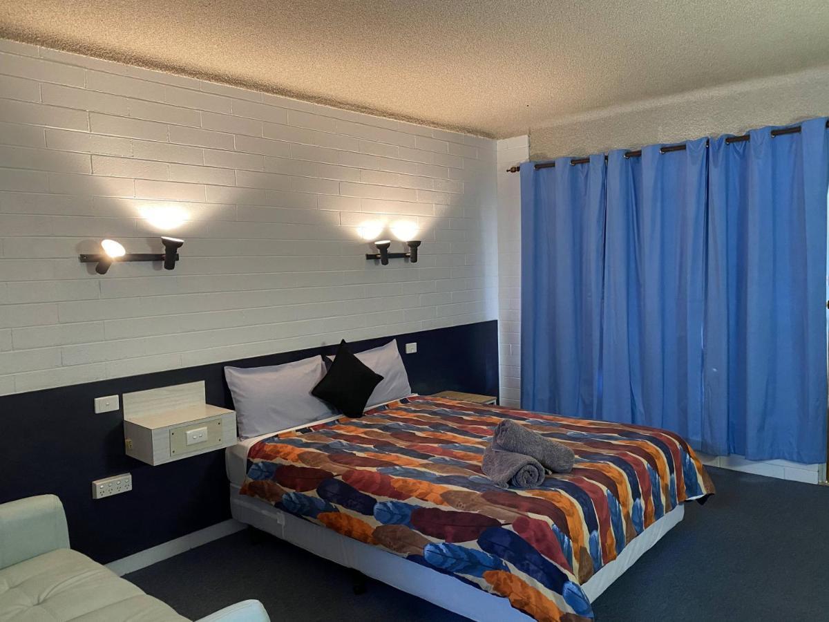 Capri Motel Balranald Eksteriør bilde