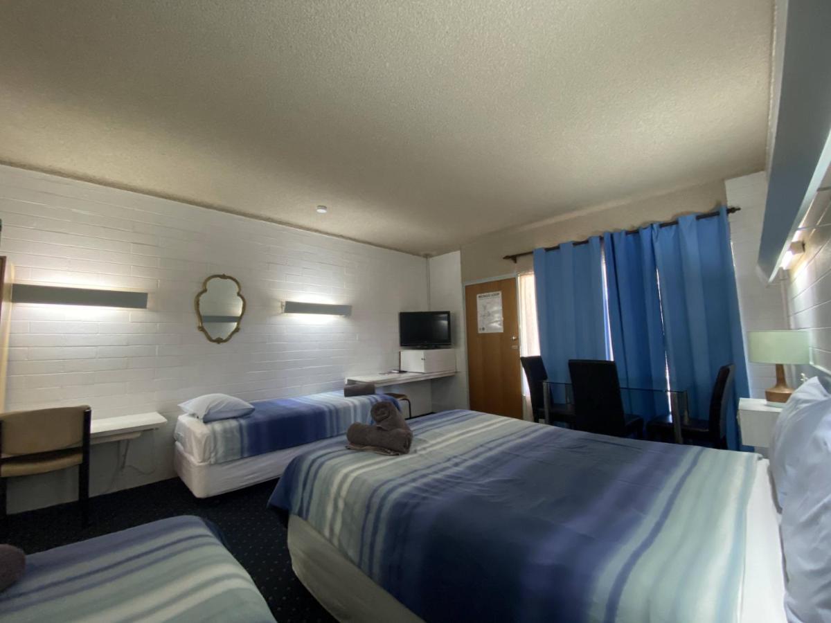 Capri Motel Balranald Eksteriør bilde